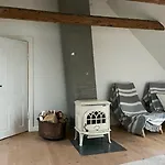 Tatil Evi Historic House At Aarsdale Harbor On Bornholm